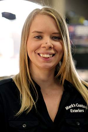Melody Lignell - Receptionist & Operations Coordinator